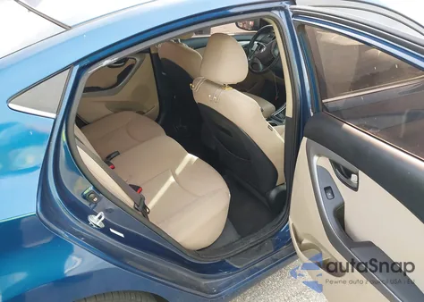 2016 Hyundai Elantra Value Edition z USA, uszkodzony, nr VIN KMHDH4AE1GU489616